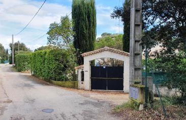 4 Bed Villa - Sleeps 8 - Pets - Pool - Parking - Foto 11