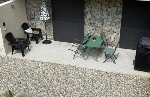 Gites Les Rochers de Plaisians avec piscine privée - Foto 22