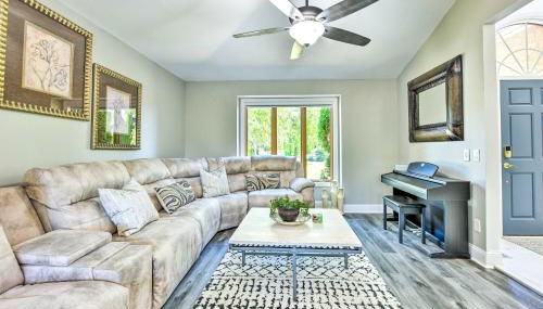 Pet-Friendly Maple Grove Gem with Private Yard! - Foto 5