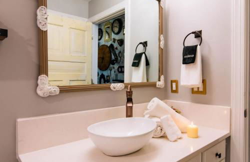 Mad Hatter Free Parking Sauna and Balcony - Foto 28