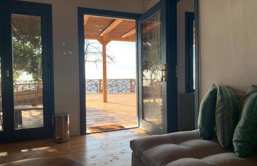 House with balcony on the sea - Photo 8