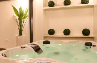 Ma Maison No9 Downtown Villa,Jacuzzi,5bdrs,Parking - Foto 28