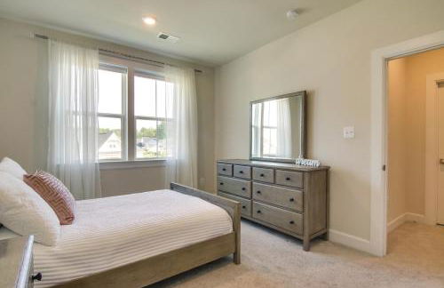 Modern Lewes Home with Deck, Grill and Pond View! - Foto 28