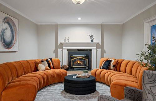 Huge Retreat w Alaska King, Pool & Jacuzzi Tub Indoor - Foto 38