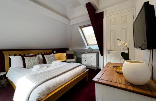 6 Shanklin Manor - family friendly apartment in Shanklin Old Village - Photo 4