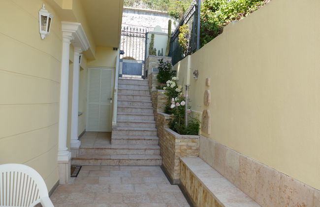 2 bedroom Apartment in Ventimiglia with garden and terrace - Photo 17