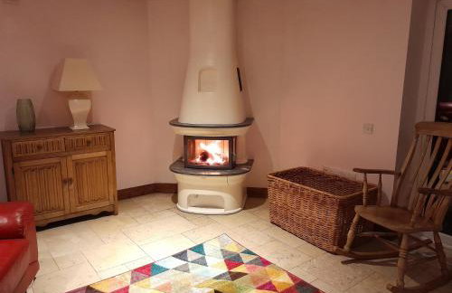 Canal-side 5-Bed Cottage - Sleeps 10 Pet Friendly - Foto 9