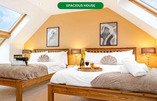 Exquisite 7 Bedroom 5 Bathroom House - Over 1900 sqft - Close to City Centre with Free Parking, Fast W-Fi and SmartTVs by Yoko Property - Foto 1