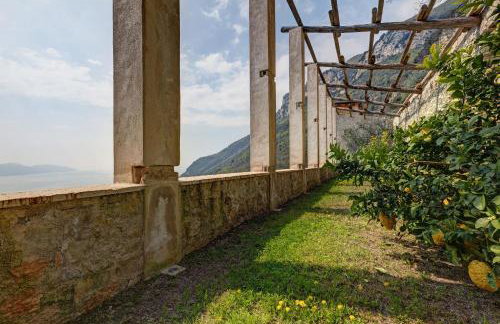 Casa Limonaia al Pos - Photo 23