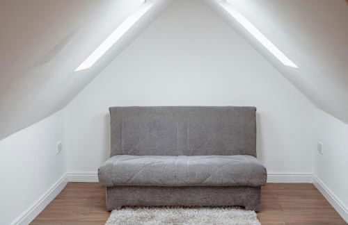 Spacious & Modern 8-Bed Home - Sleeps 13 - Parking - Foto 43