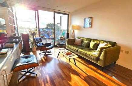 Roof Terrace, 2-bed 2-bath, Stoke Newington - Foto 1