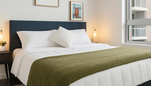 2 Bedroom Condo Cambridge With Balcony, Pool,Gym,Garage Parking - Foto 2