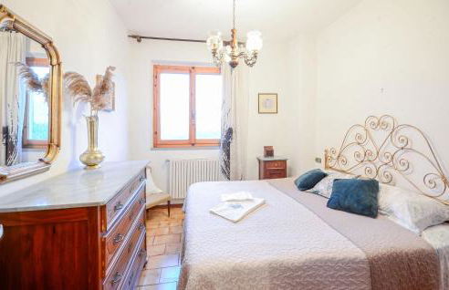6 Bedroom Stunning Home In Monticello Amiata - Foto 28