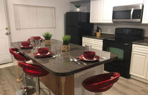 Niagara Falls (USA) Minutes to EVERYTHING - Photo 8