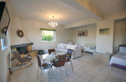 House with sea breeze-Anemelia - Photo 35