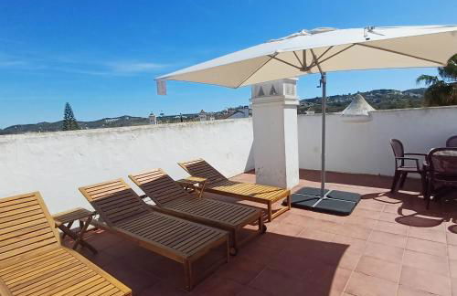 Casa Mariana Penthaus apartment with golf and mountains view - Photo 13