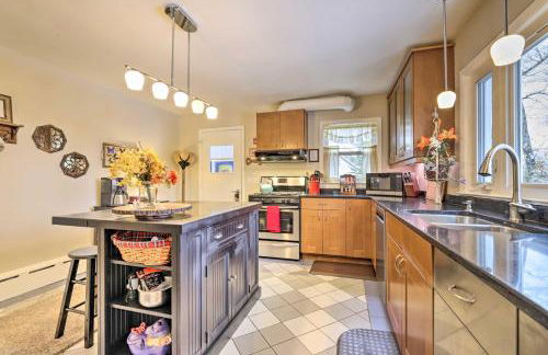 Hadley Vacation Rental 24 Mi to Springfield! - Photo 7