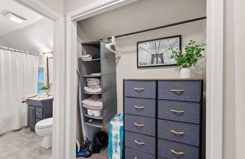 Walkable Neighborhood of Kamm's Corners - Foto 42