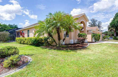 514 - Make Yourself at Home on our Private Pool Deck with Spa - Photo 26