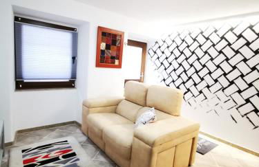 El Viaje a Elba Centro y Playa - Foto 2