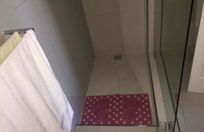 CBD Home Away From Home - Foto 23