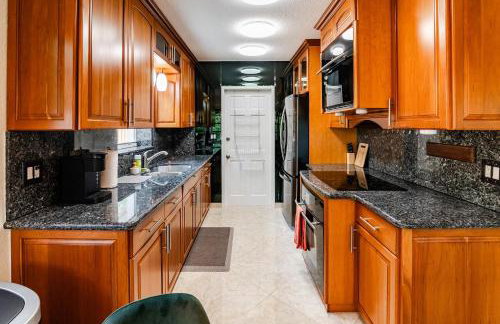 Charming 2BR Waterfront House - Foto 18