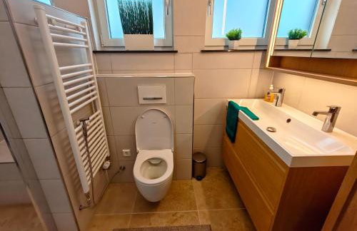 Gemütliches Haus mit Platz zum Entspannen - Foto 14