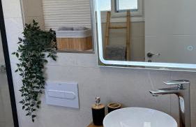 Apartamento Florkin vacacional acogedor recién reformado con vistas al mar - Photo 24