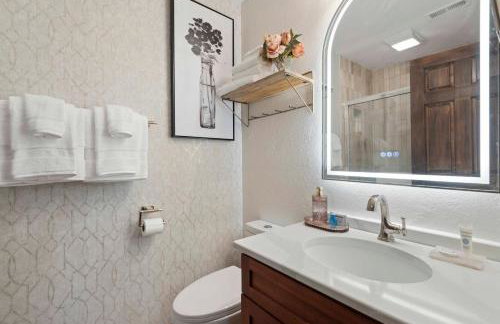 Wow Views! Hot Tub, Sauna, 85 inch TV, Pool Table - Foto 24