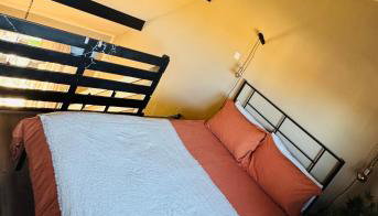 New, unique, tiny house with garden - Photo 5