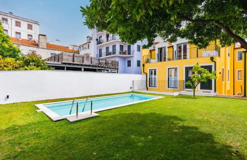 Lapa Getaway Studio with Swimming Pool - Photo 5