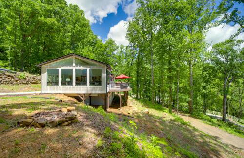 Remote Smoky Mtn Escape with Views and Trail Access! - Foto 31