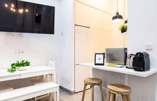 Ubicación inmejorable: 5 minutos del Retiro, WiZink Center, Puerta de Alcala, Goya, Serrano, Velazquez más. - Photo 11