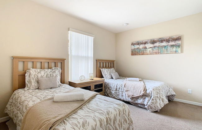 Family Getaway 4BR Townhome by Old Town - Foto 21