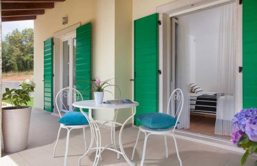 Villa Agnese, a charming pool villa surrounded by nature - Foto 17