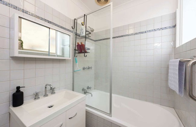 Bright & Comfortable 1BR Unit in Trendy Brunswick! - Foto 8