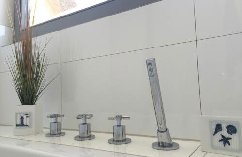 Ostsee - Reetdachhaus Nr 8 "Sonne und mehr" - mit Lademöglichkeit im Strand Resort - Foto 17