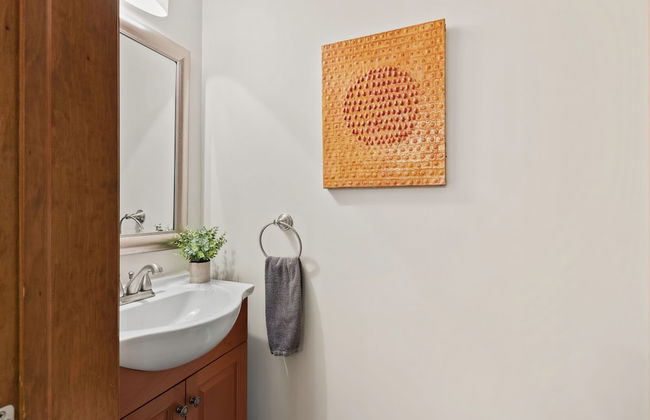 Waterside Haven by Avantstay Lakefront Hot Tub Game Room Fire Pit - Photo 36