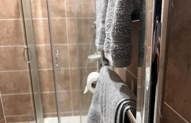 Luxury Apartment - Free Wi-fi & Parking NO Deposit - Foto 15