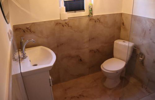 Przy jeziorze - Foto 4