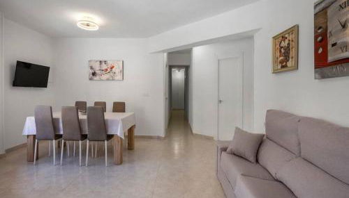 Central Alicante Urban Escape - Photo 4