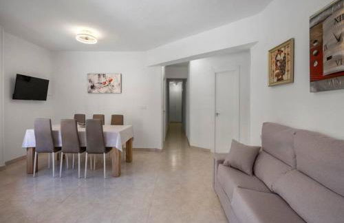 Central Alicante Urban Escape - Photo 4