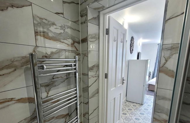 Tranquil Studio Retreat With Free Parking - Foto 8