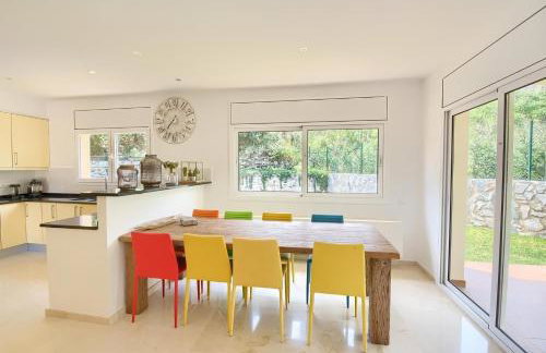 Villa with Pool Ac and Sea View - Foto 9