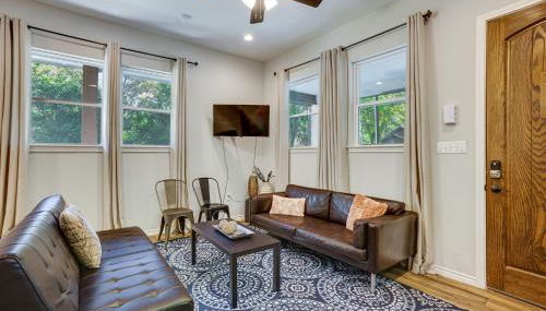 Pet-Friendly Tomball Home Walk to Main Street! - Foto 4