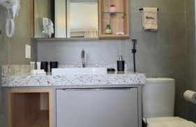 Elegância e conforto a passos da Beira-mar - Foto 18