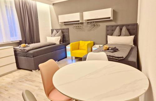 Big Apartment in Krefeld City, Große Ferienwohnung in Krefeld Zentrum - Foto 1