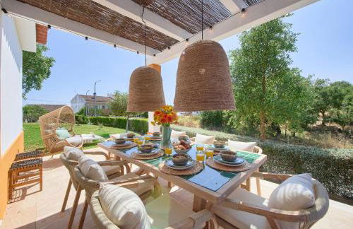 Peaceful Villa by Melides w Pool, by TimeCooler - Foto 1