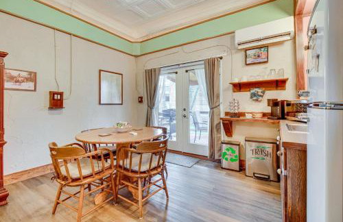 Walk to White River Cozy Studio, Driftys Hideaway - Foto 10