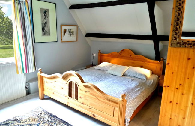 Charming Bungalow in Oostmahorn, Netherlands - Perfect for Nature Lovers - Photo 5